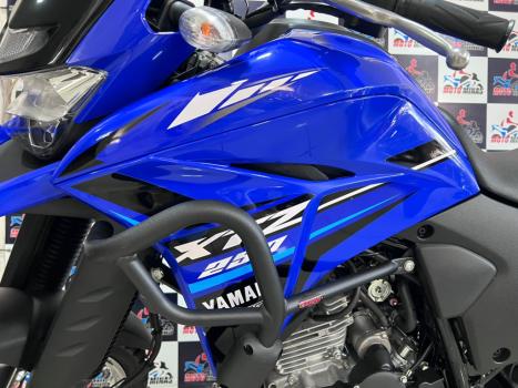 YAMAHA XTZ 250 LANDER, Foto 5