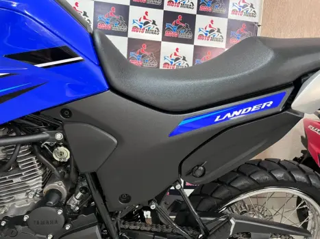 YAMAHA XTZ 250 LANDER, Foto 5