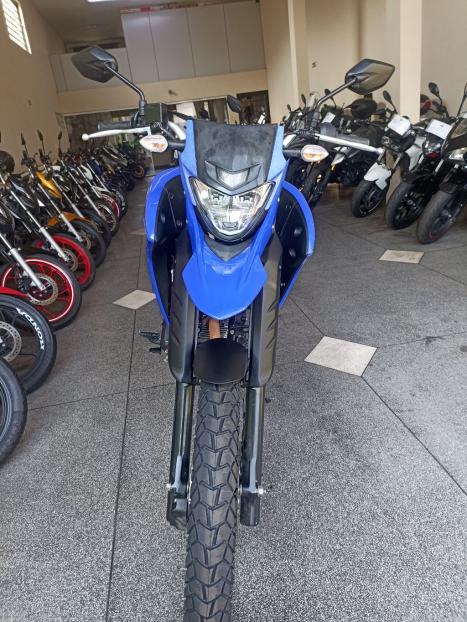 YAMAHA XTZ 250 LANDER, Foto 5