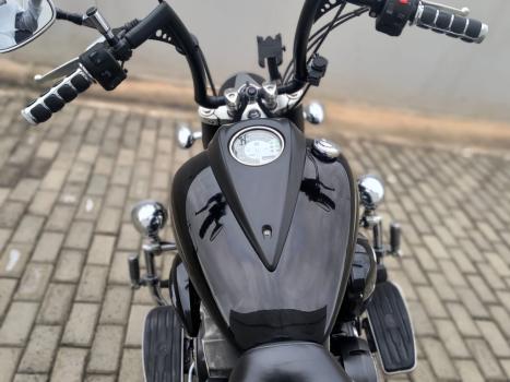 YAMAHA XVS MidnightStar 950, Foto 6