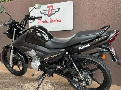 YAMAHA YBR 125 ED, Foto 8