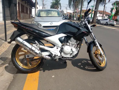 YAMAHA YS Fazer 250 , Foto 4