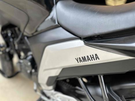 YAMAHA YS Fazer 250 , Foto 13