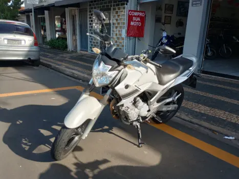 YAMAHA YS Fazer 250 , Foto 2