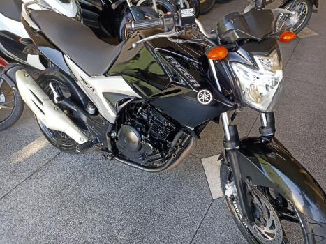 YAMAHA YS Fazer 250 , Foto 3
