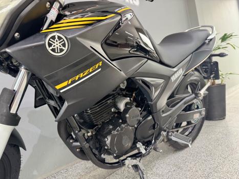 YAMAHA YS Fazer 250 LIMITED EDITION, Foto 17