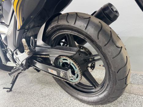 YAMAHA YS Fazer 250 LIMITED EDITION, Foto 18