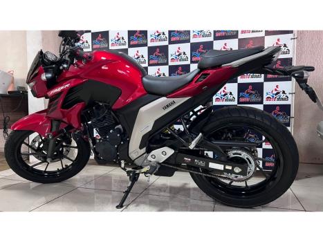 YAMAHA YS Fazer 250 , Foto 4