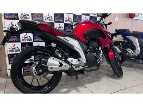 YAMAHA YS Fazer 250 , Foto 10