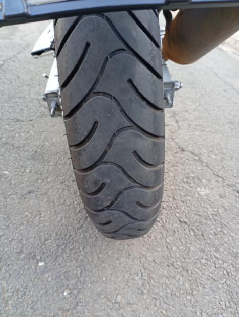 YAMAHA YS Fazer 250 LIMITED EDITION, Foto 7