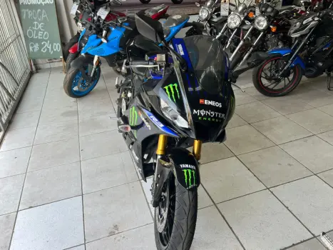 YAMAHA YZF R3 300 ABS, Foto 8