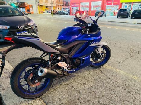 YAMAHA YZF R3 320 ABS, Foto 4