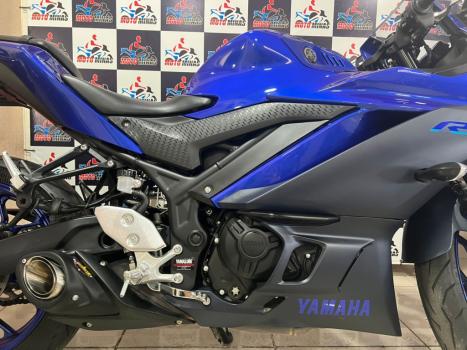 YAMAHA YZF R3 320 ABS, Foto 11