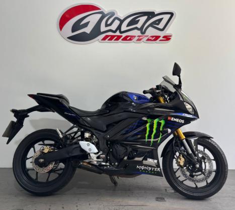 YAMAHA YZF R3 320 ABS, Foto 1
