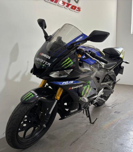 YAMAHA YZF R3 320 ABS, Foto 5