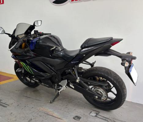 YAMAHA YZF R3 320 ABS, Foto 6