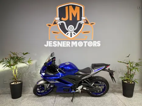 YAMAHA YZF R3 320 ABS, Foto 10