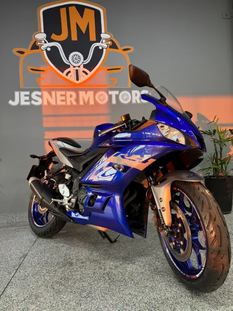 YAMAHA YZF R3 320 ABS, Foto 22