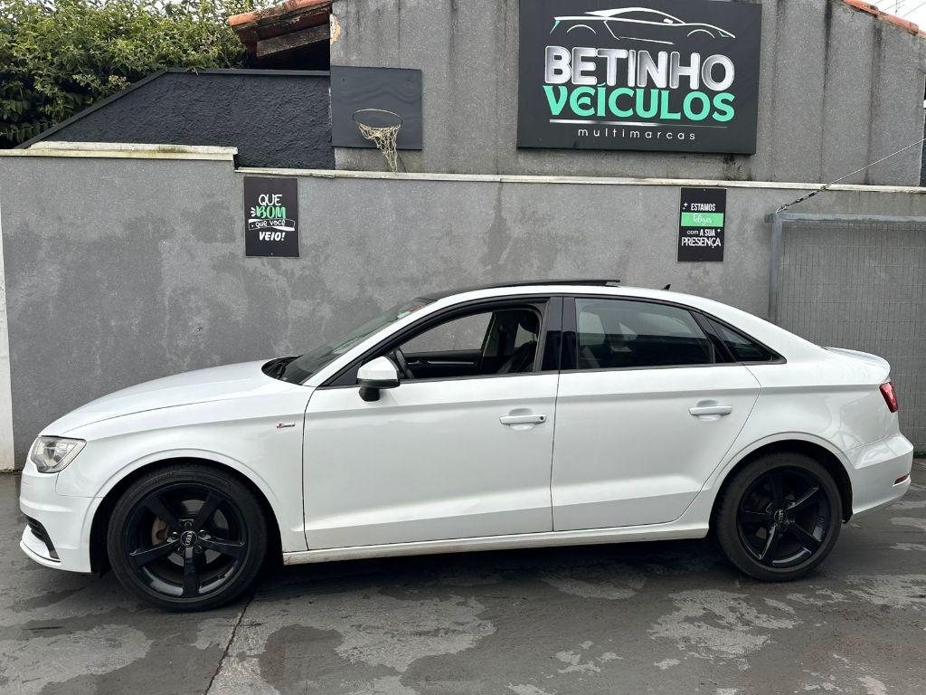 AUDI A3 Sedan - Foto