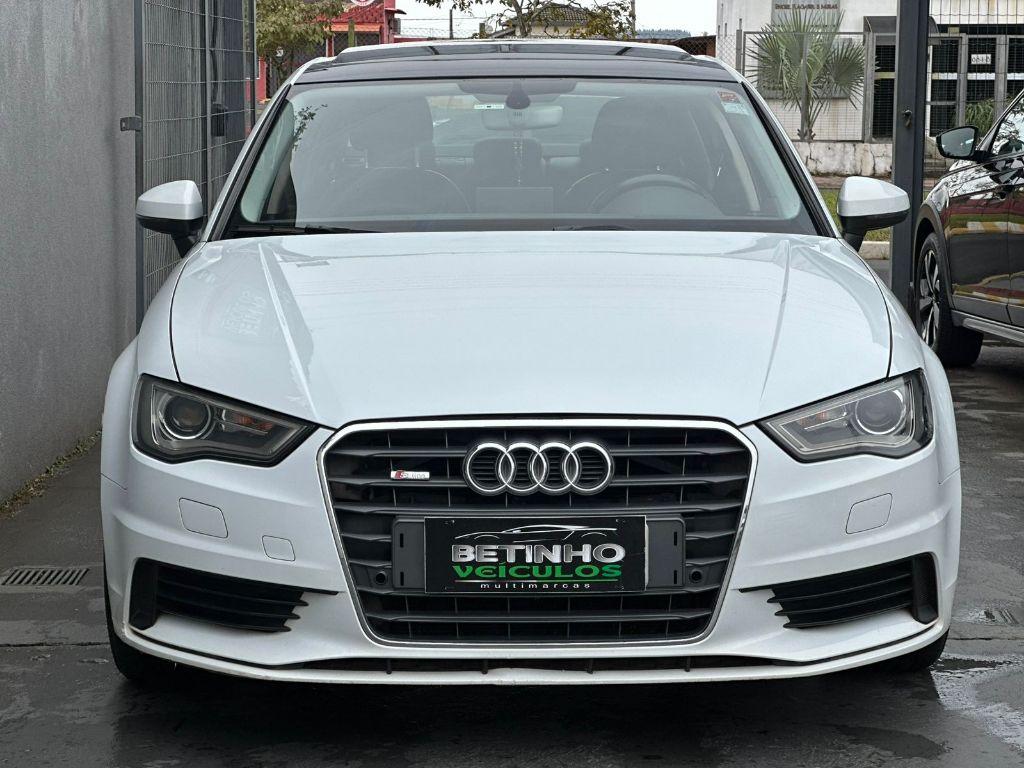 AUDI A3 Sedan - Foto