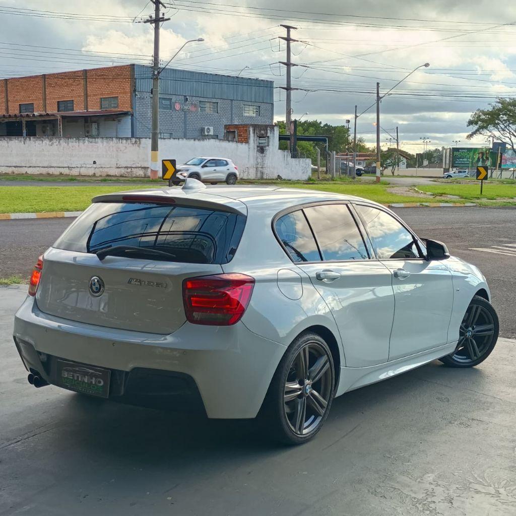 BMW 125i - Foto
