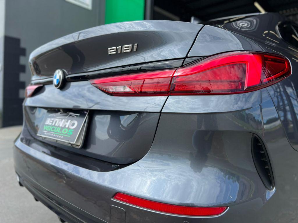 BMW 218I - Foto