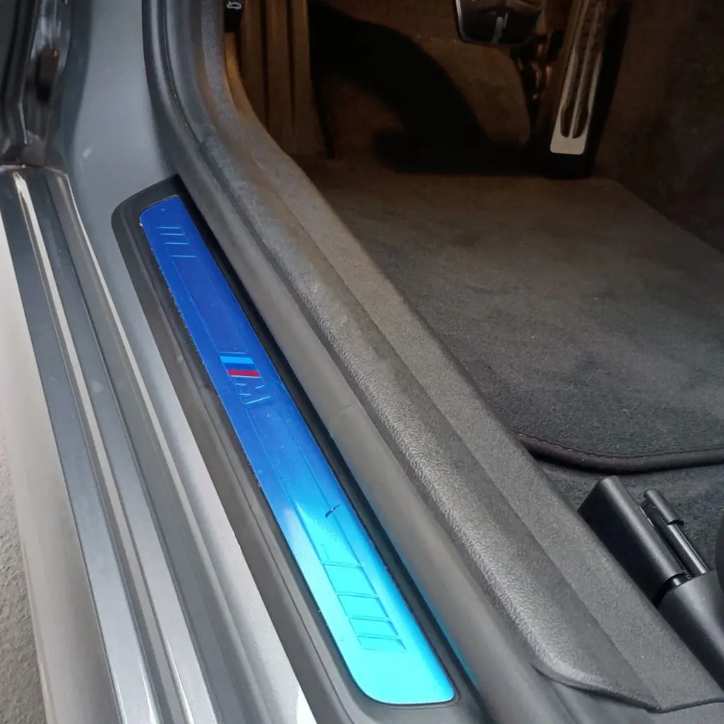 BMW 320I - Foto