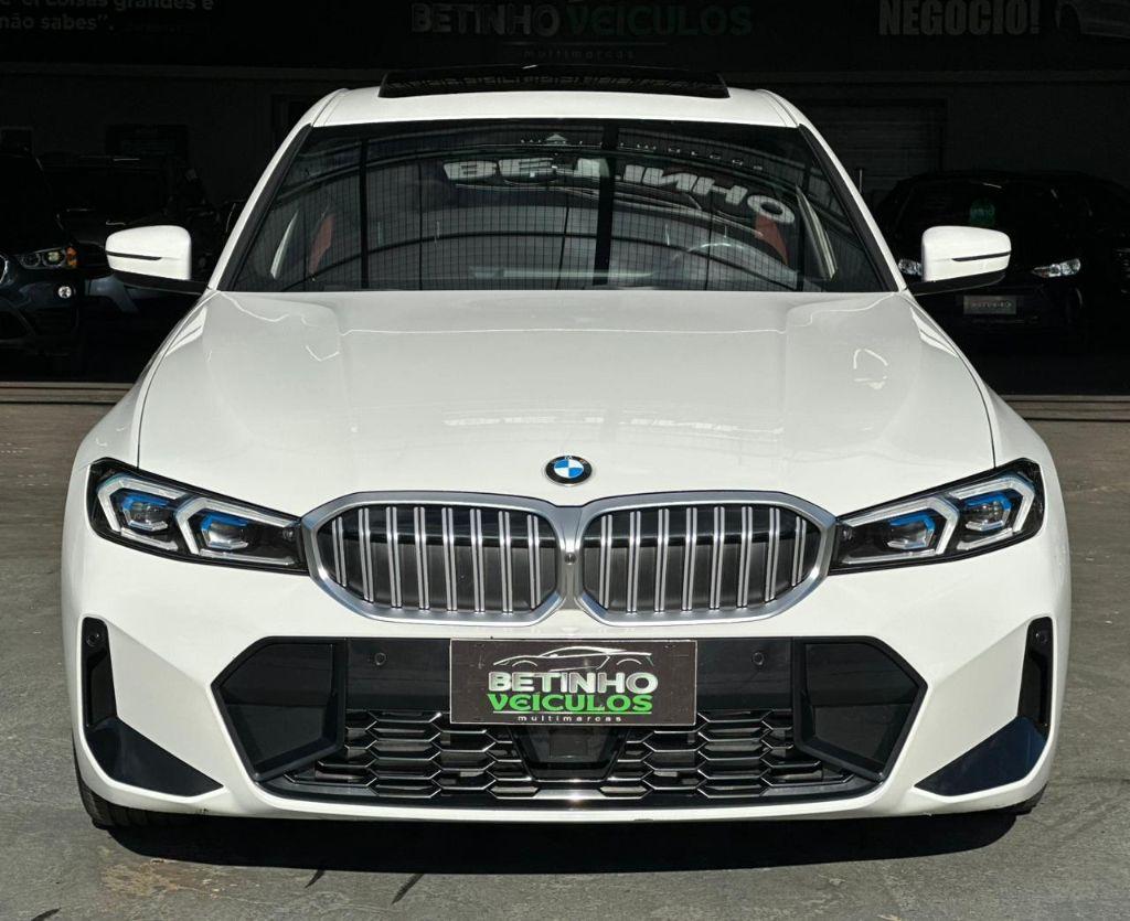 BMW 320I - Foto