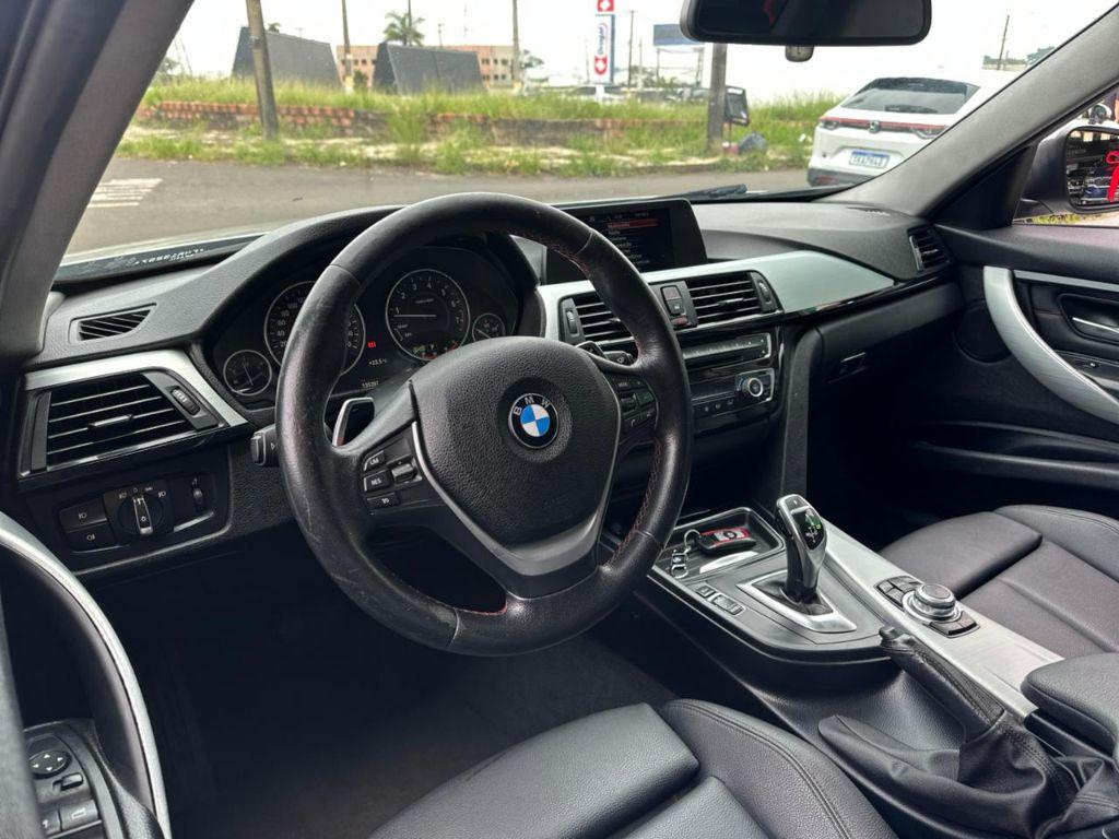 BMW 320I - Foto