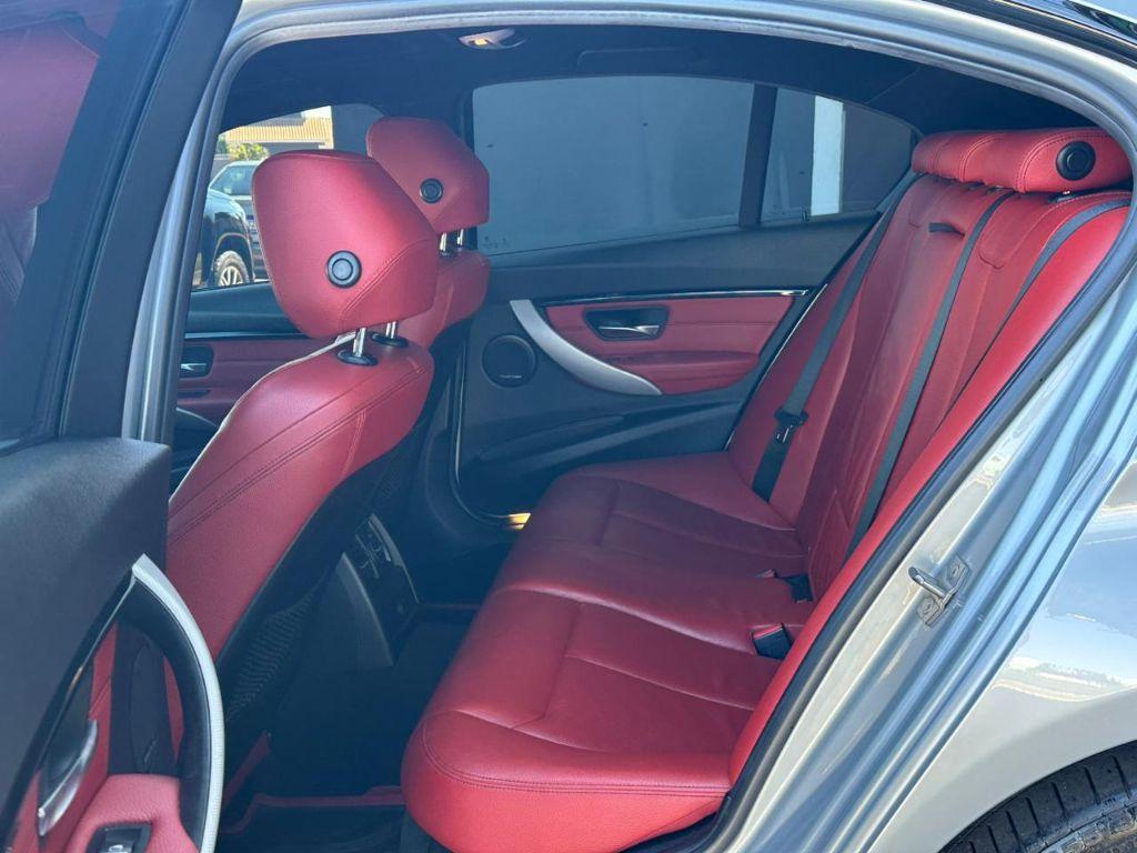 BMW 328I - Foto