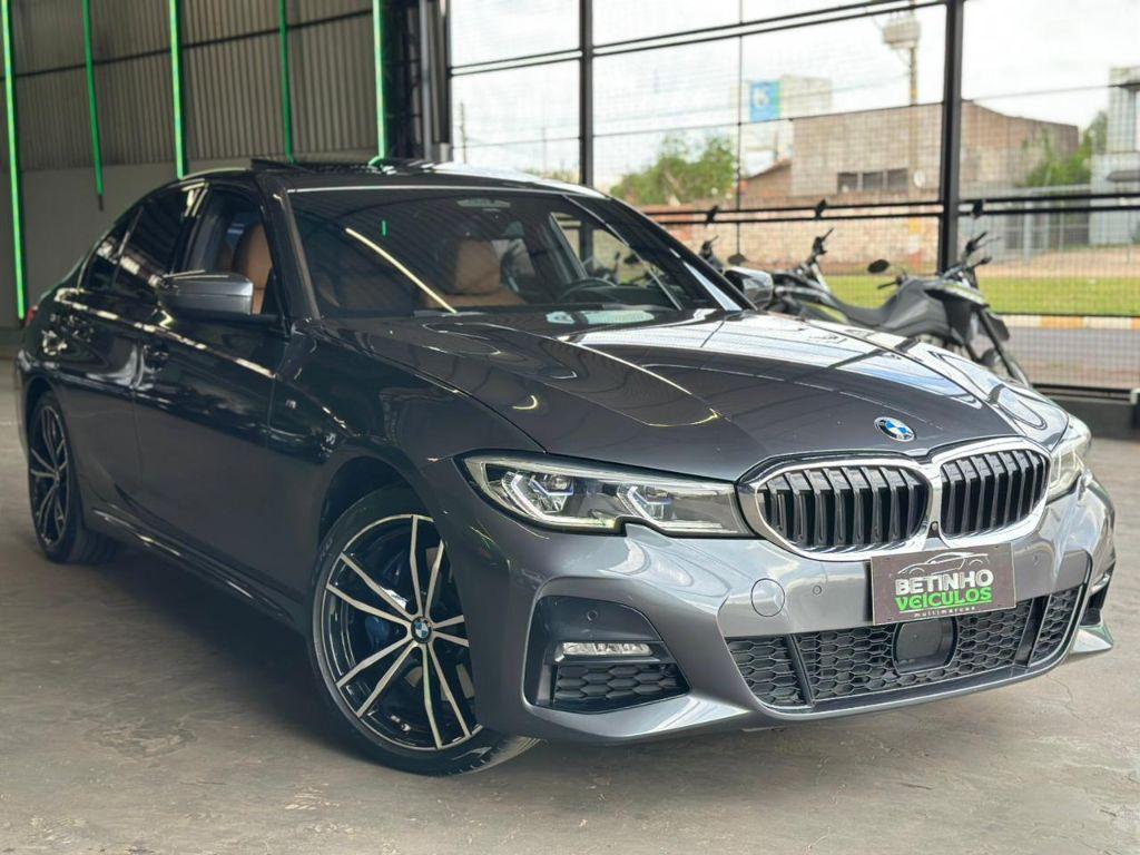 BMW 330E - Foto