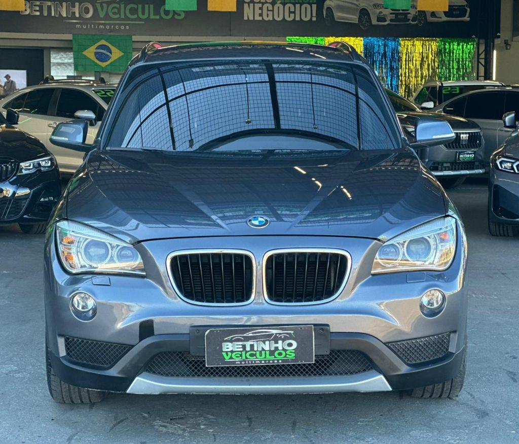 BMW X1 - Foto