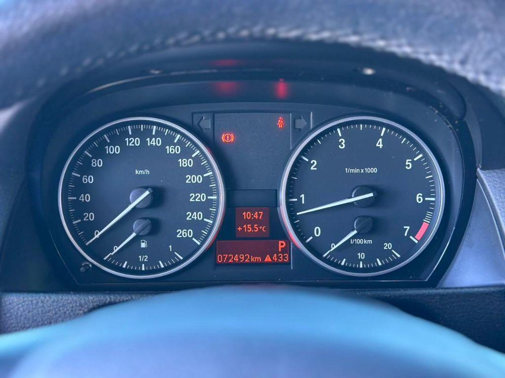 BMW X1 - Foto