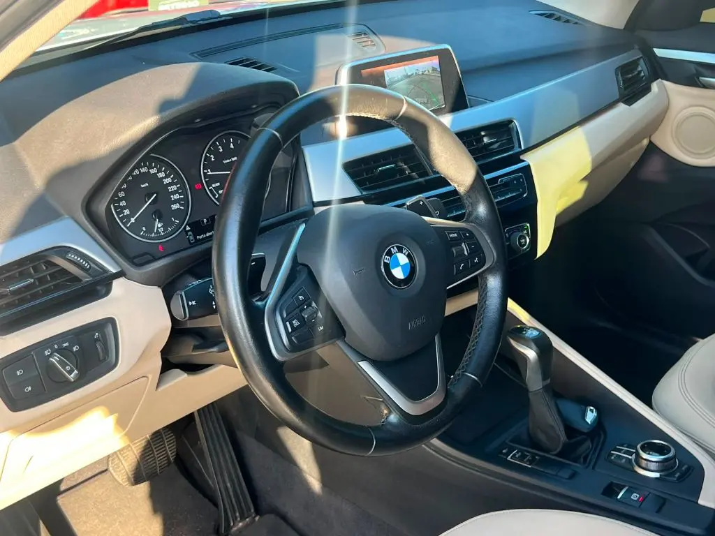 BMW X1 - Foto