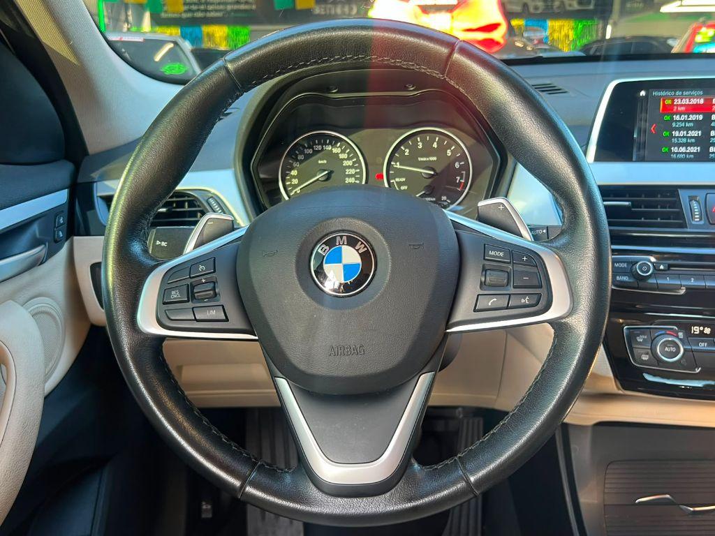 BMW X1 - Foto