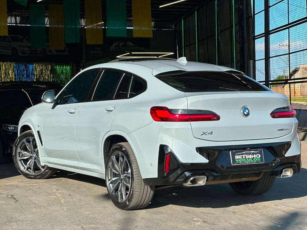 BMW X4 - Foto