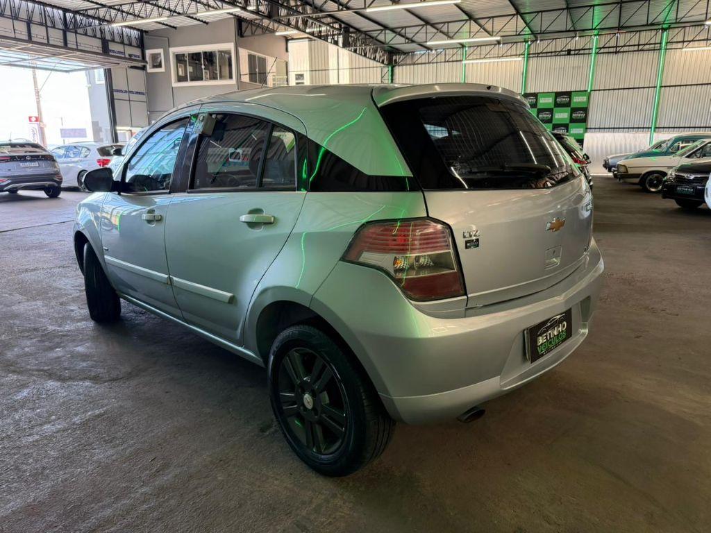 CHEVROLET Agile - Foto