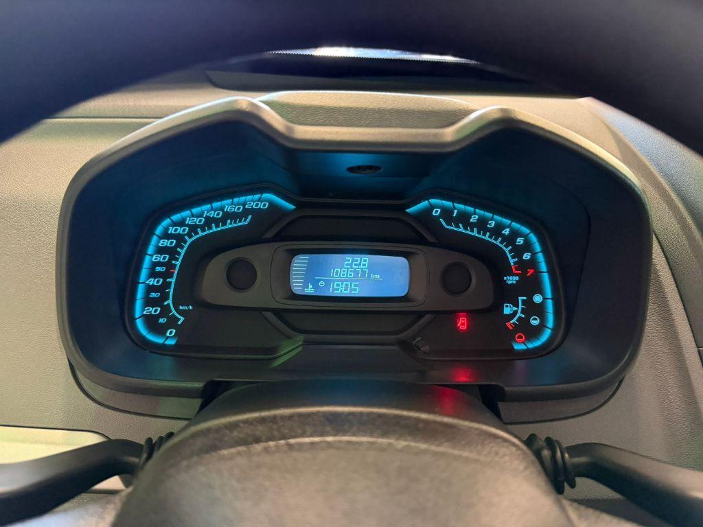 CHEVROLET Agile - Foto