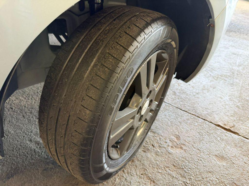 CHEVROLET Agile - Foto