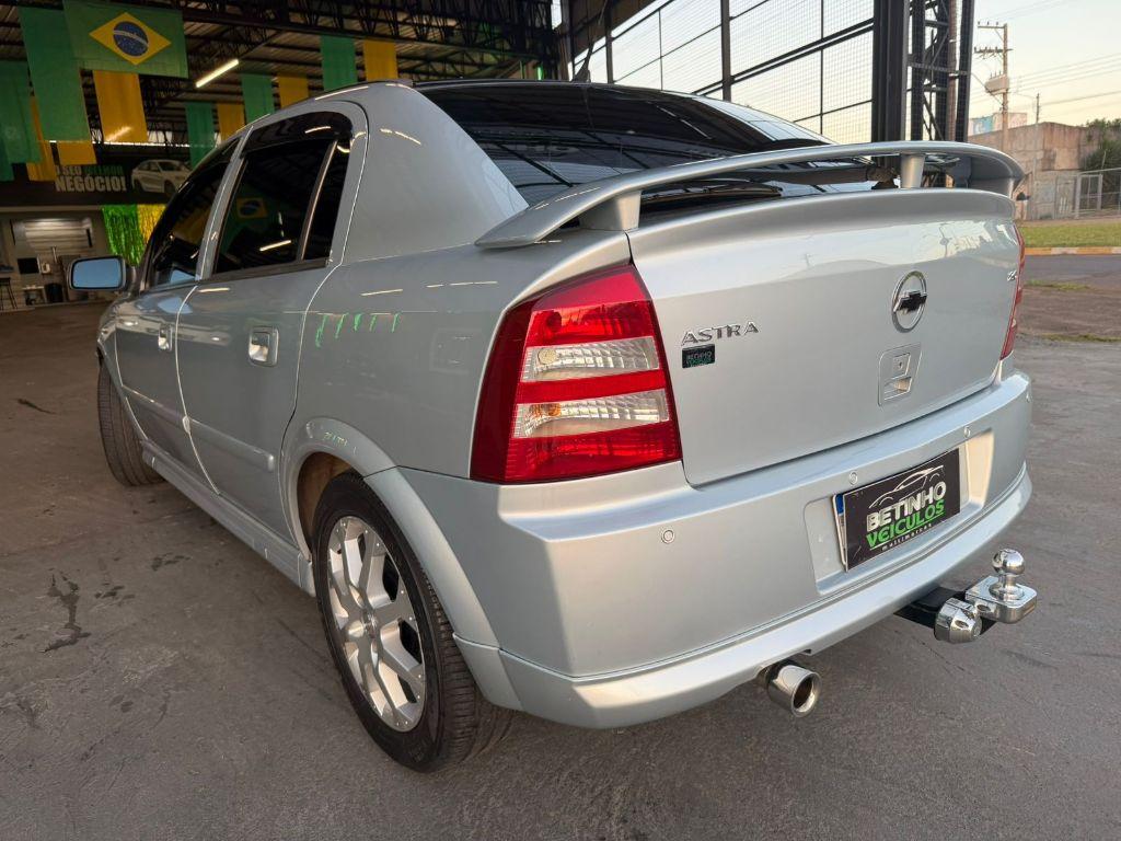CHEVROLET Astra Sedan - Foto