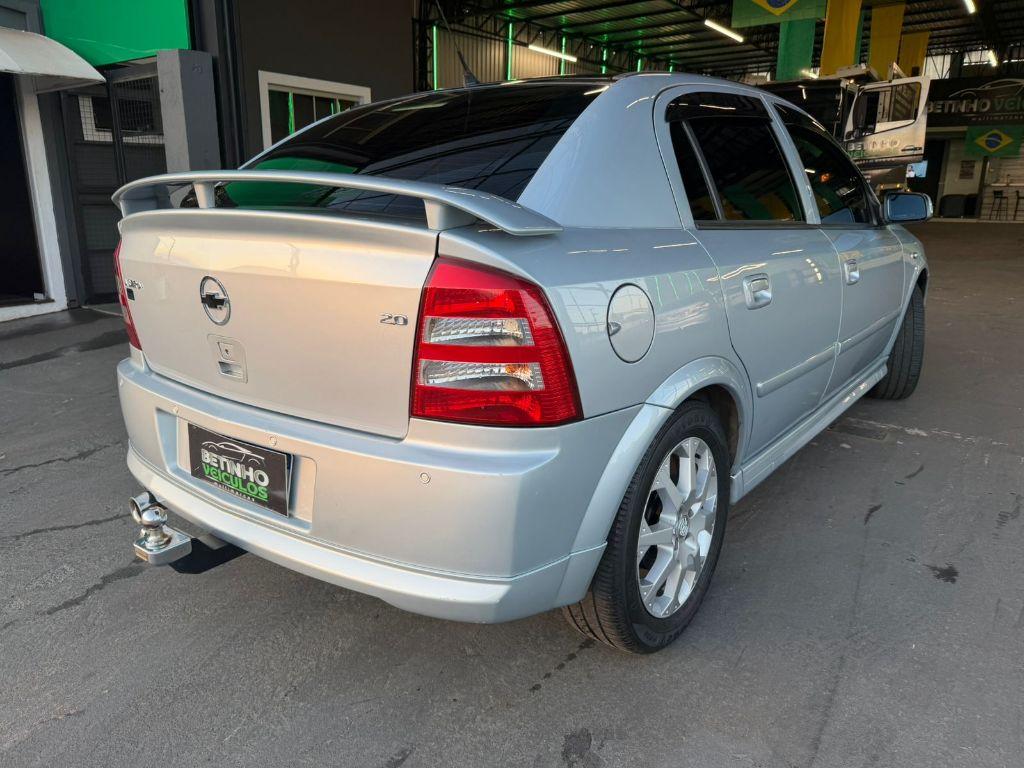 CHEVROLET Astra Sedan - Foto