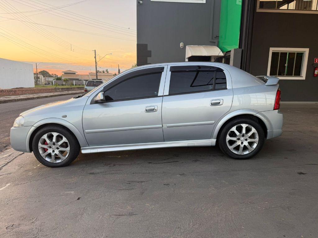 CHEVROLET Astra Sedan - Foto
