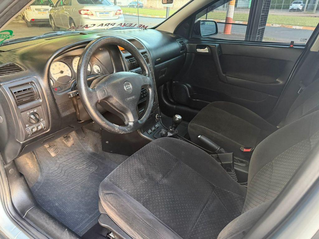 CHEVROLET Astra Sedan - Foto