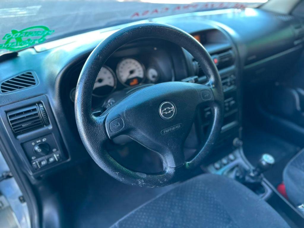 CHEVROLET Astra Sedan - Foto