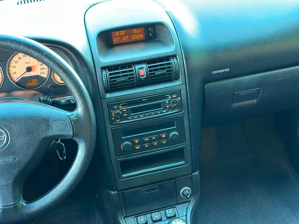 CHEVROLET Astra Sedan - Foto