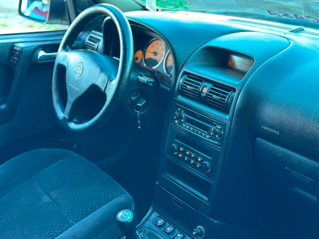 CHEVROLET Astra Sedan - Foto