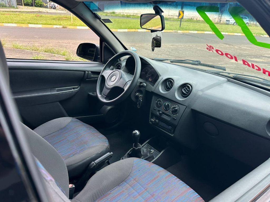 CHEVROLET Celta - Foto