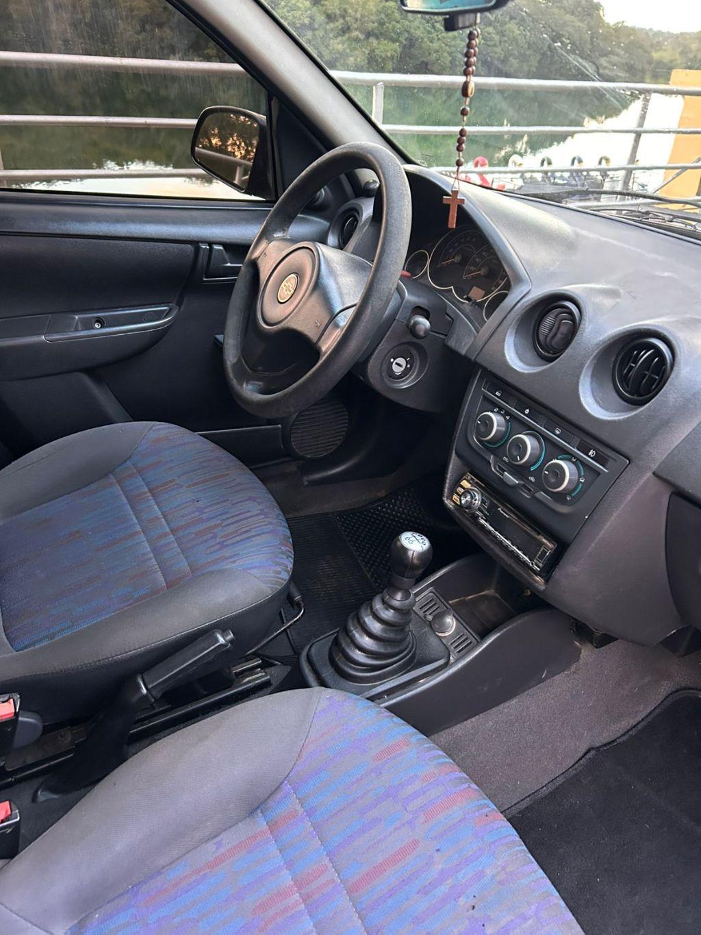 CHEVROLET Celta - Foto