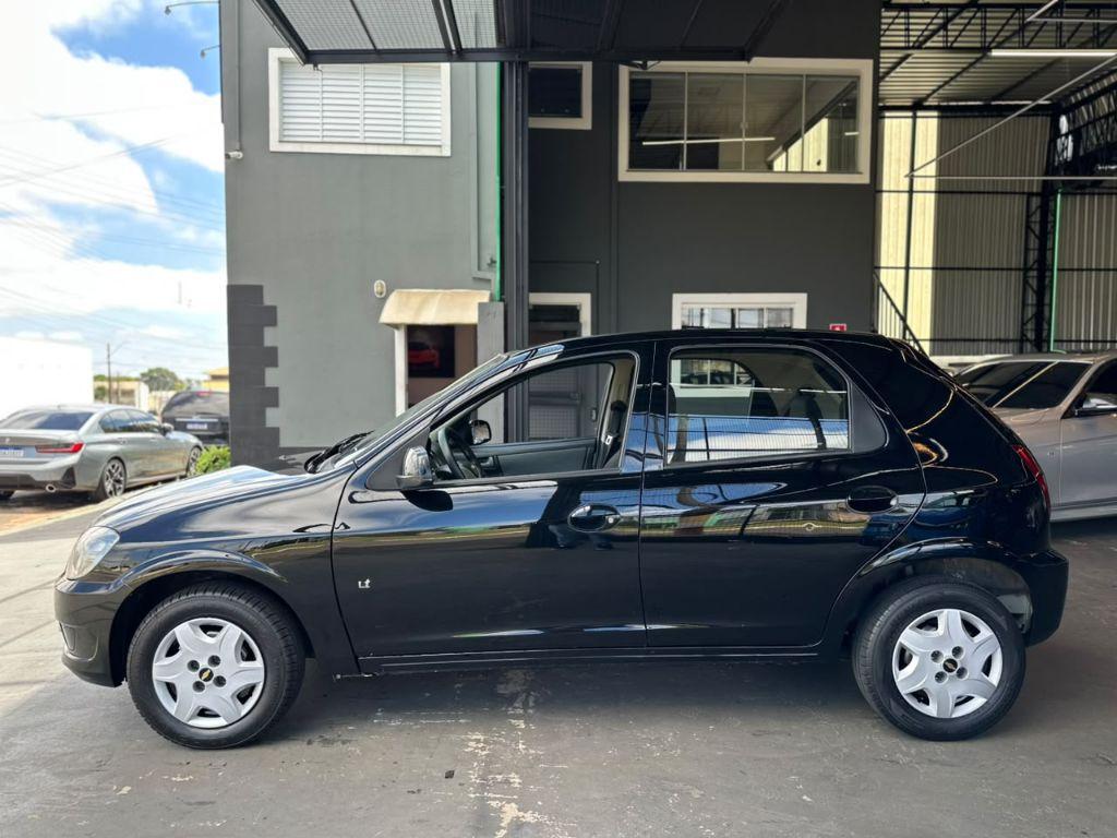 CHEVROLET Celta - Foto