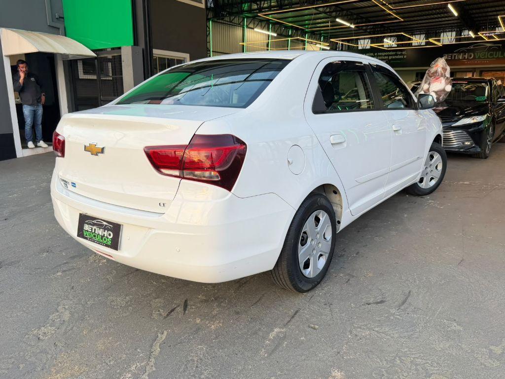 CHEVROLET Cobalt - Foto
